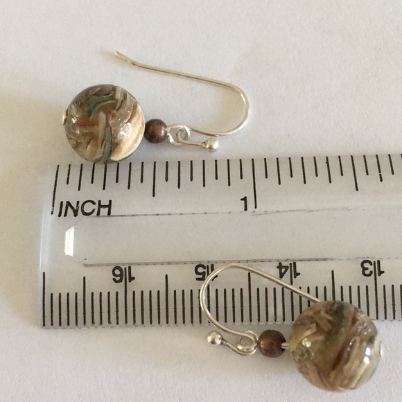 New handmade shells earrings . - Picture 6 of 6